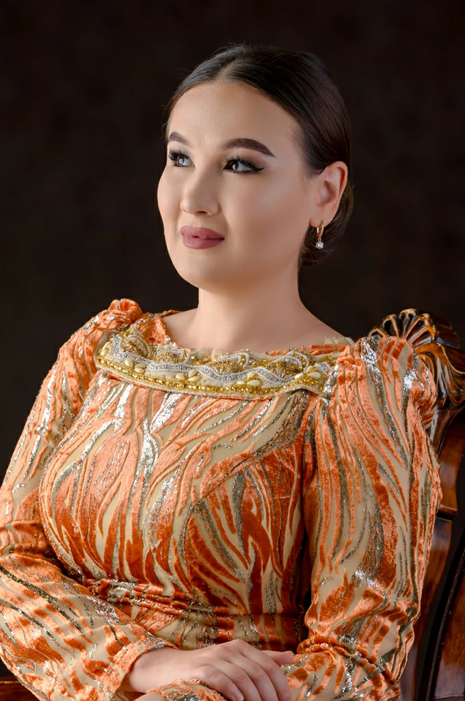 woman avatar